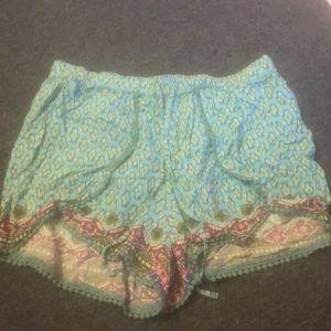 Hollister boho shorts